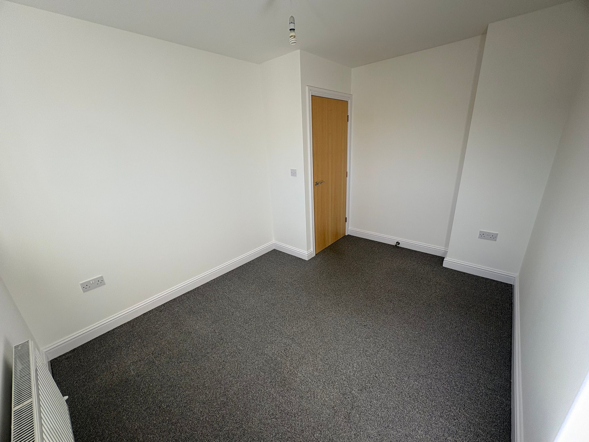 Berwig Court Coedpoeth Apartment to let in Reading