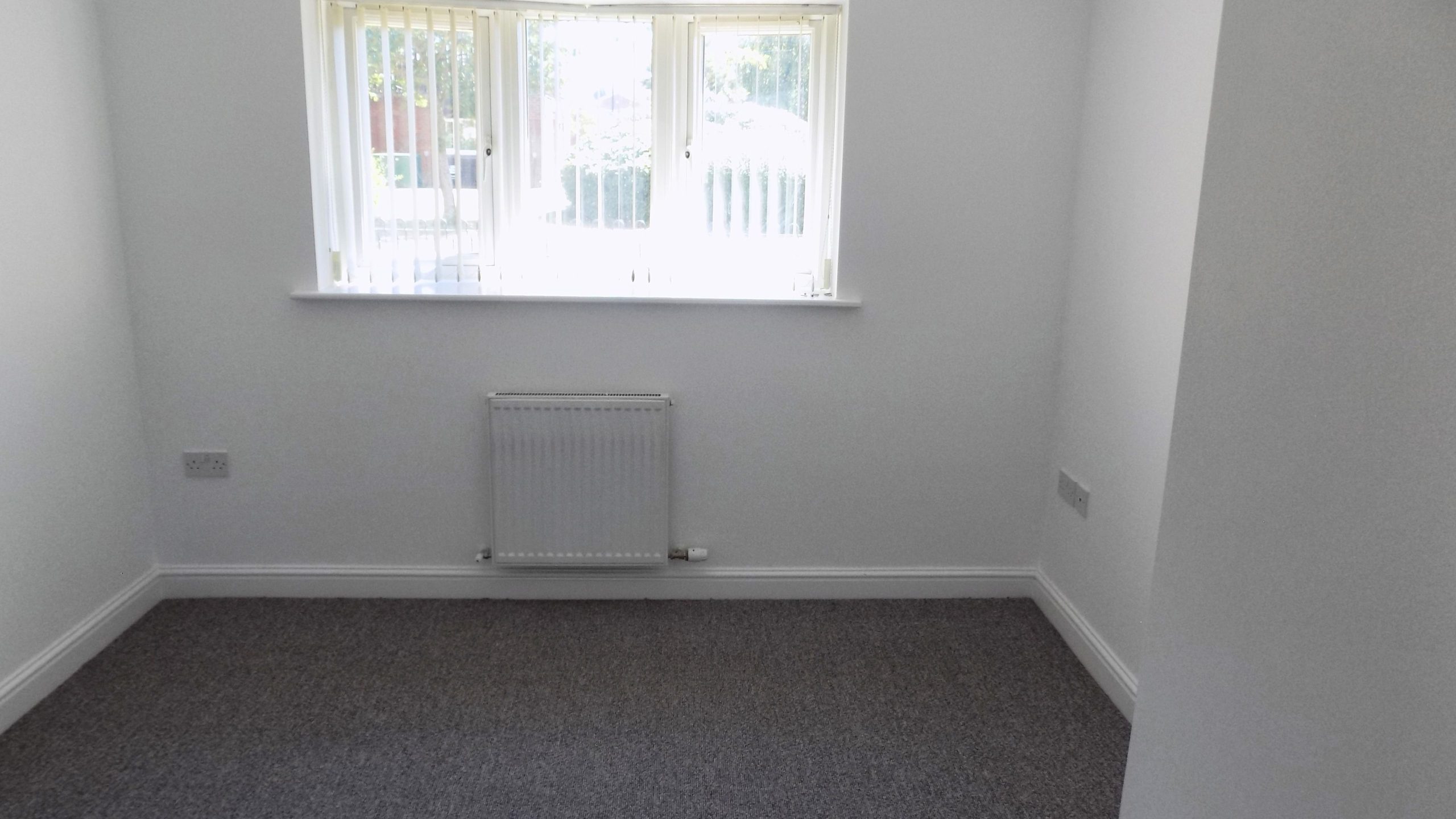 Rehoboth Court High Street Apartment to let in Reading