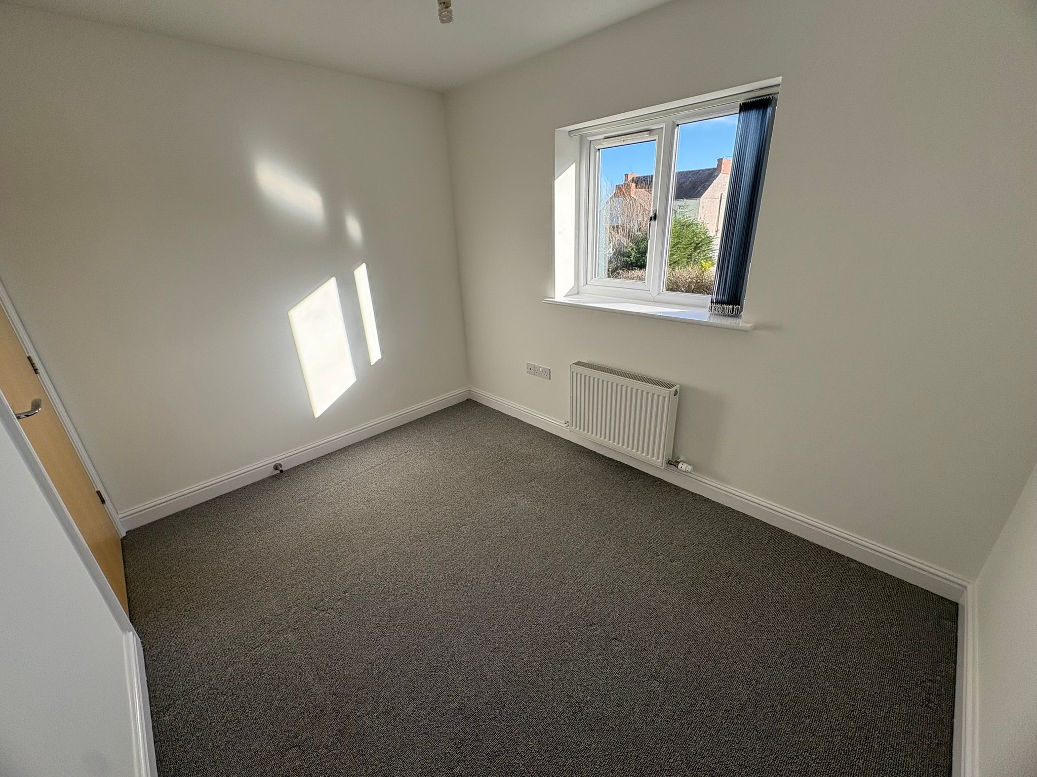 Berwig Court Coedpoeth Apartment to let in Reading